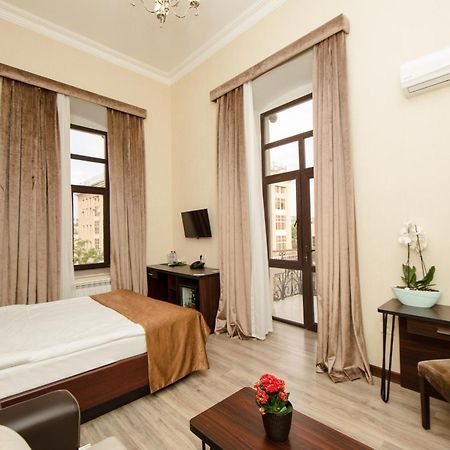 Passaje Old Hotel Baku Bagian luar foto