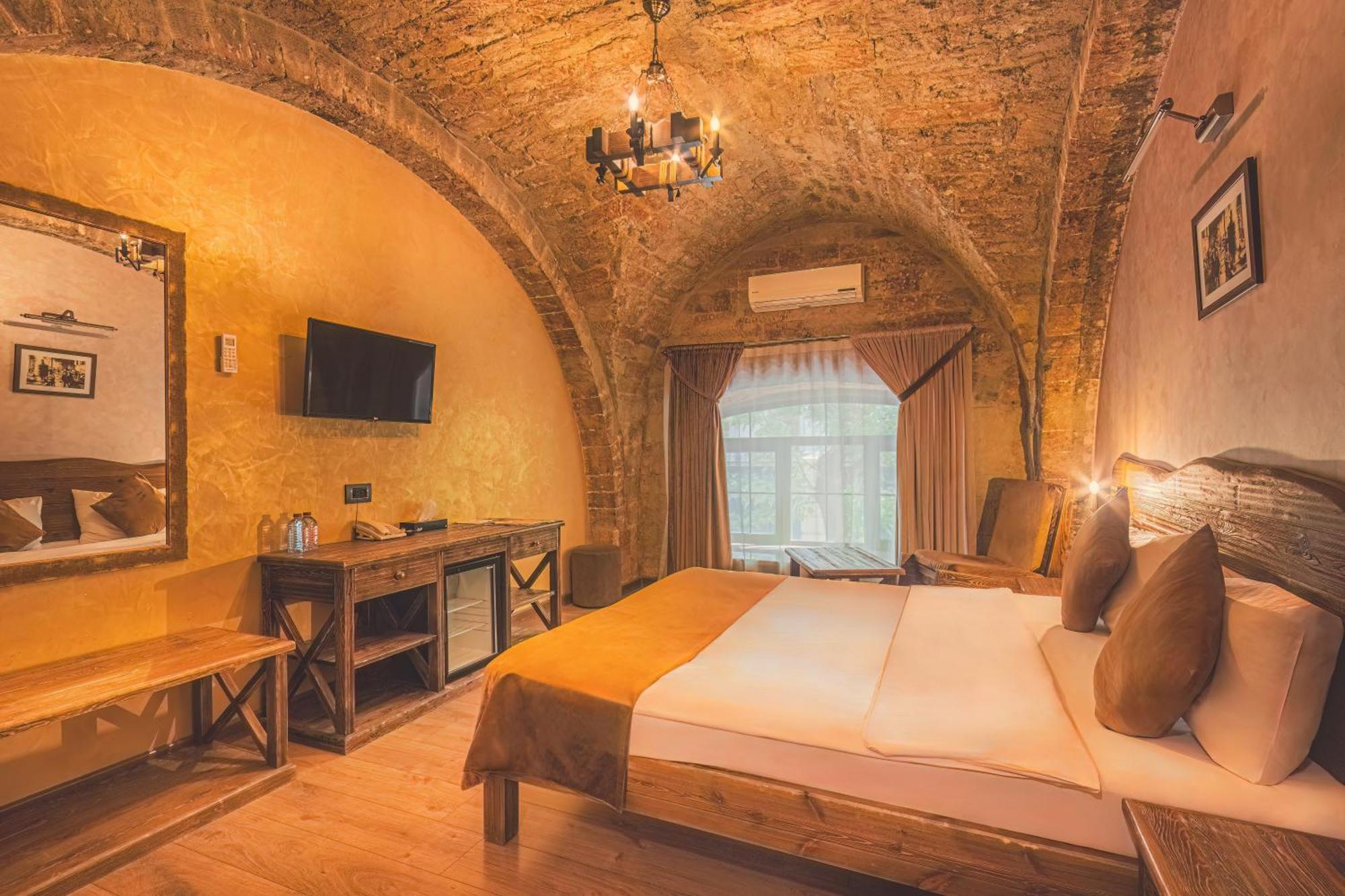Passaje Old Hotel Baku Bagian luar foto