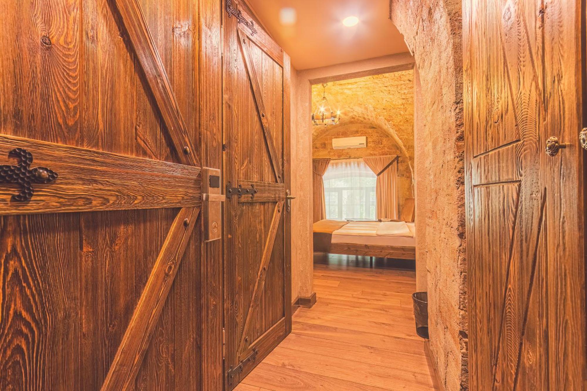 Passaje Old Hotel Baku Bagian luar foto
