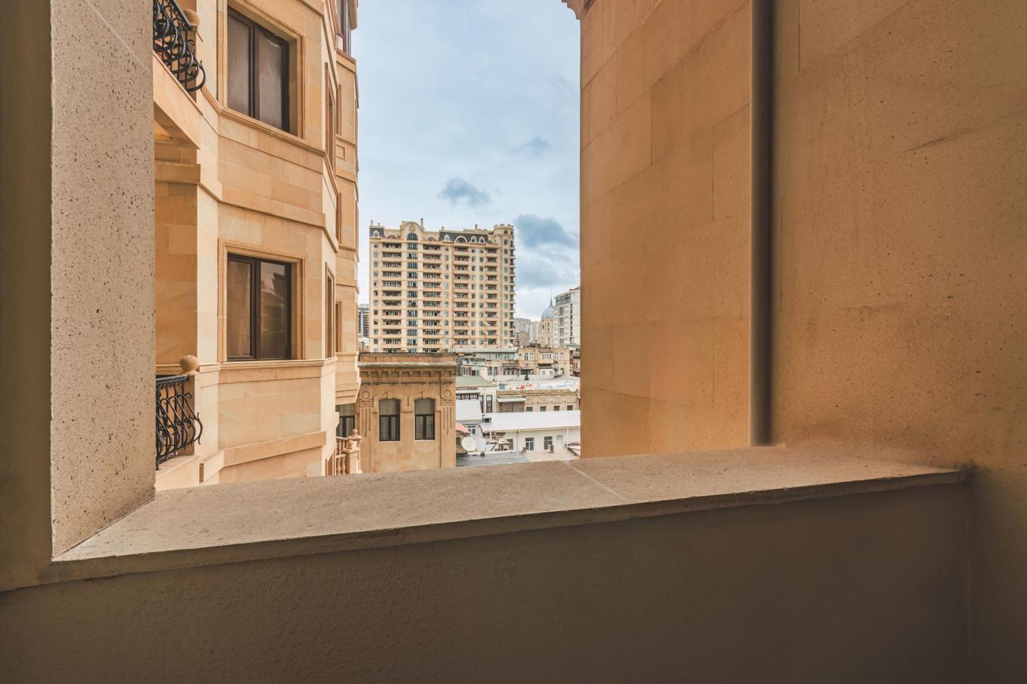 Passaje Old Hotel Baku Bagian luar foto